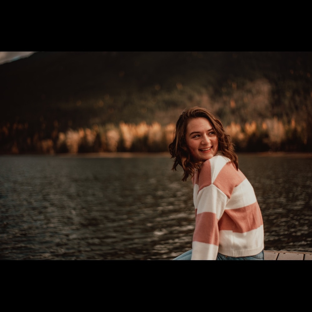 Meet your Posher, Kayla